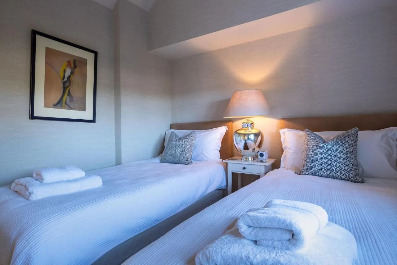 The Bend Villa Bransgore