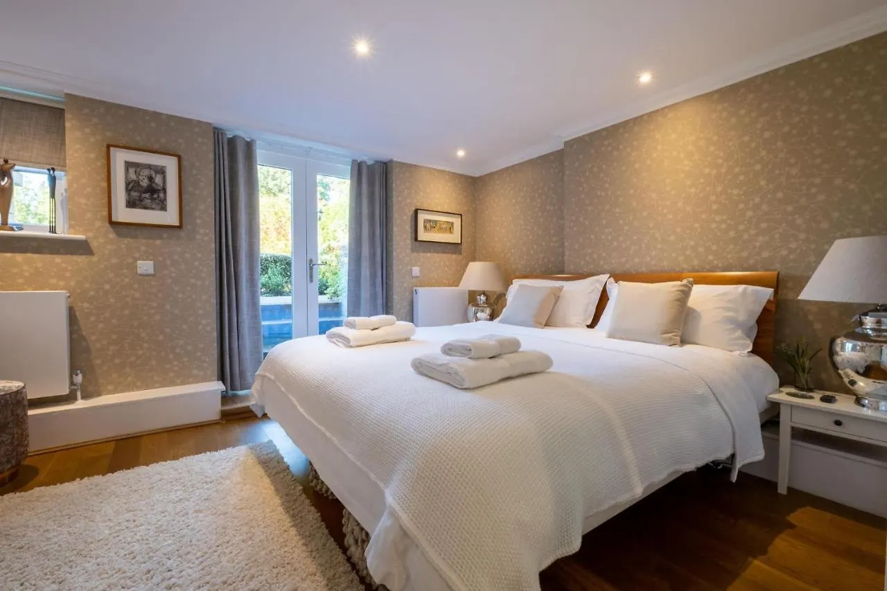 The Bend Villa Bransgore Holiday home