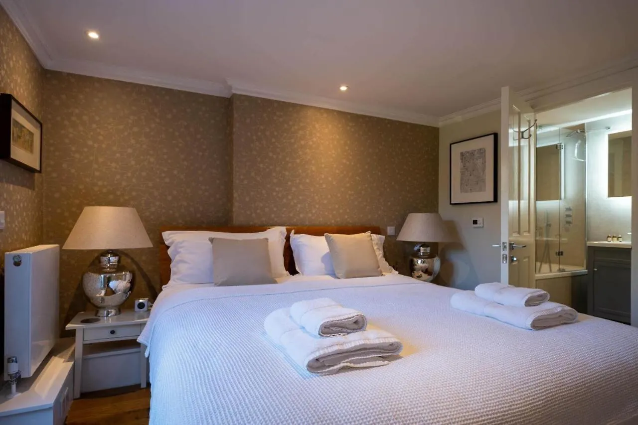The Bend Villa Bransgore